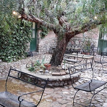 Casa De La Flia. Sanchez Bed & Breakfast Humahuaca Ngoại thất bức ảnh