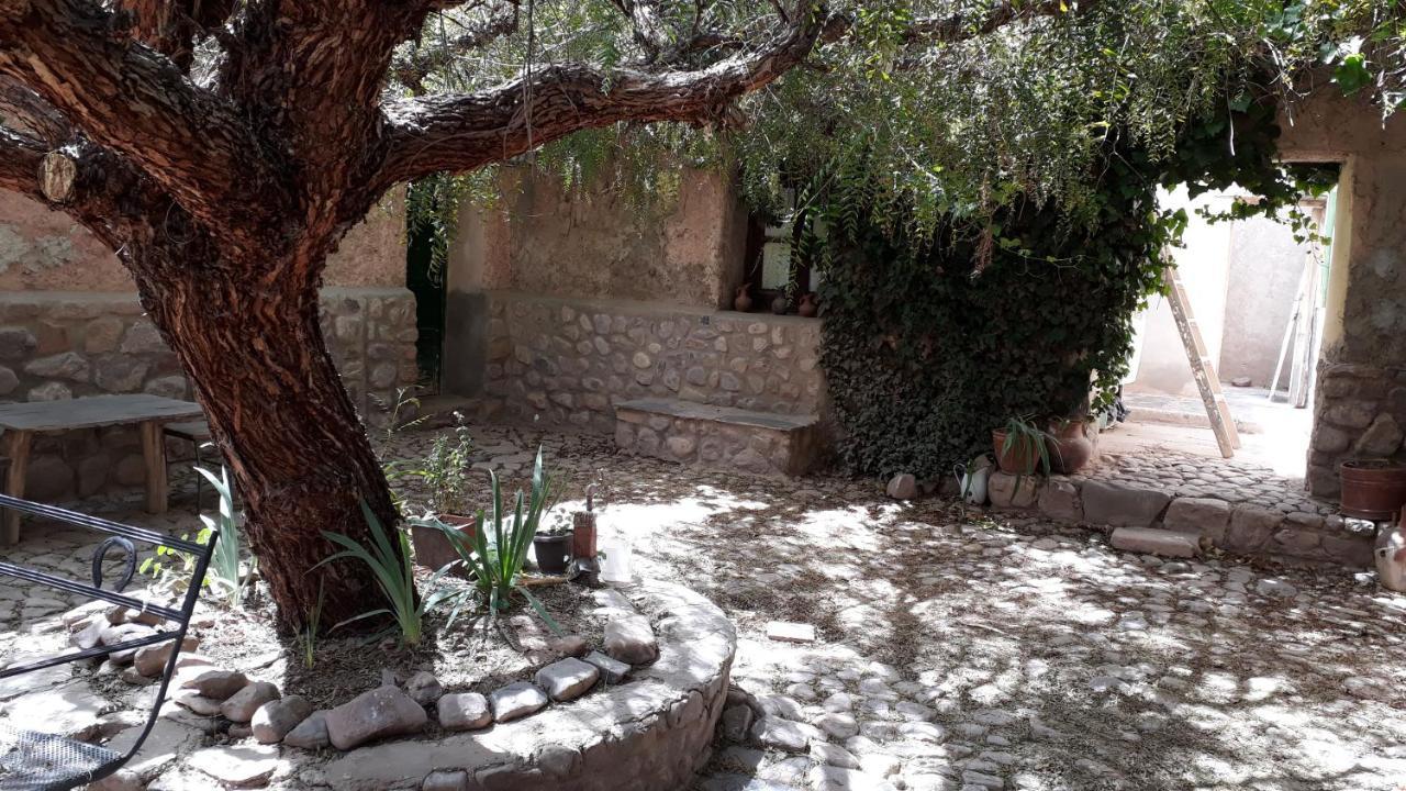 Casa De La Flia. Sanchez Bed & Breakfast Humahuaca Ngoại thất bức ảnh