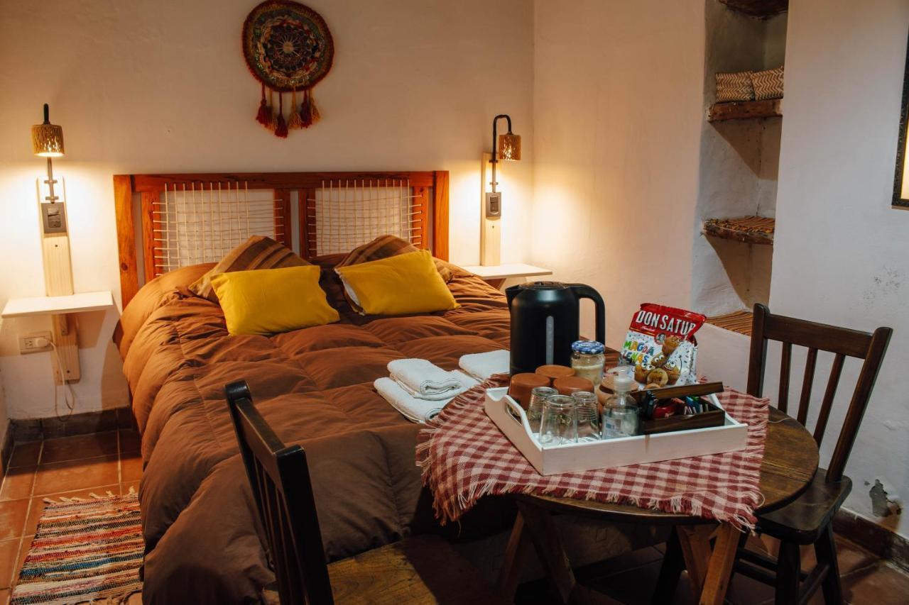 Casa De La Flia. Sanchez Bed & Breakfast Humahuaca Ngoại thất bức ảnh