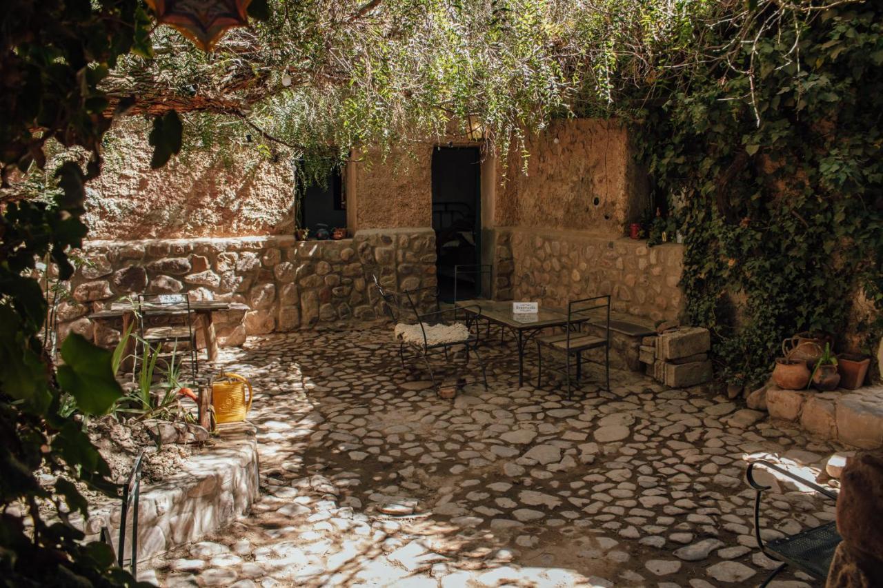 Casa De La Flia. Sanchez Bed & Breakfast Humahuaca Ngoại thất bức ảnh